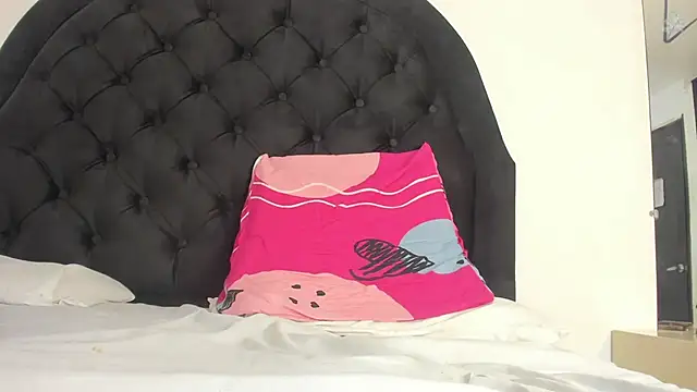 Melisa Ebony online show from 04.27.26