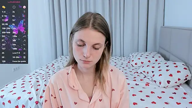 ErinnPieloch online show from 04.07.26