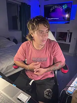 AngelLatinBoy online show from 04.11.26