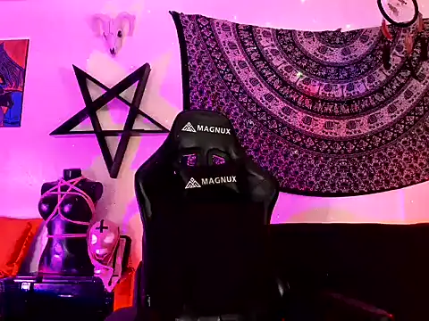 OnixWitch777 online show from 06.25.26