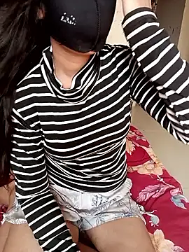Divya3107 online show from 06.04.26
