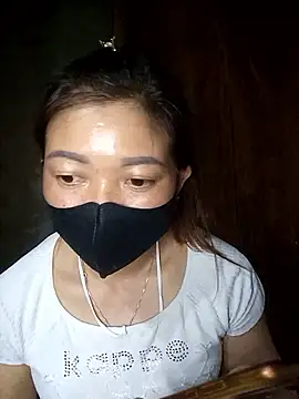 Bling-pusy online show from 04.23.26