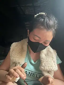 Bling-pusy online show from 04.26.26