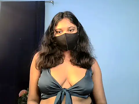 KASHISH SINGH  online show from 04.04.26