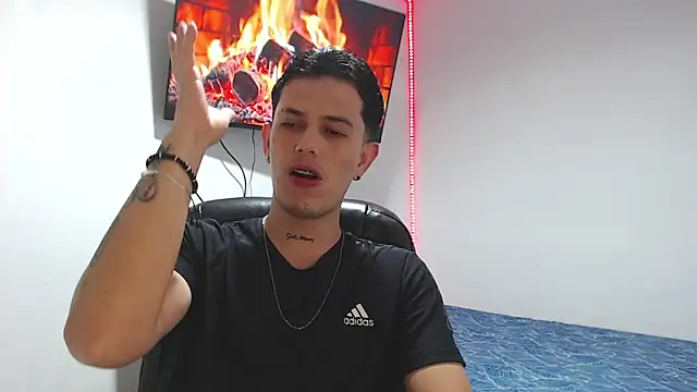 JUAN CAMILOXXX online show from 04.07.26