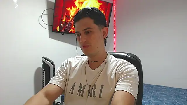 JUAN CAMILOXXX online show from 04.10.26