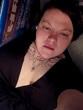 Sluttynoel online show from 04.29.26