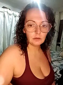 gloww877 online show from 04.01.26