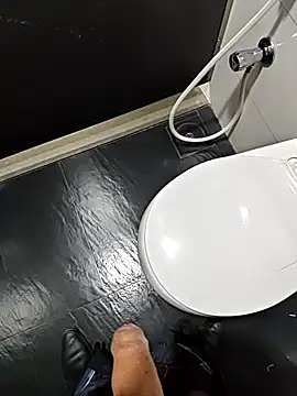 Andrealexander30 online show from 04.27.26