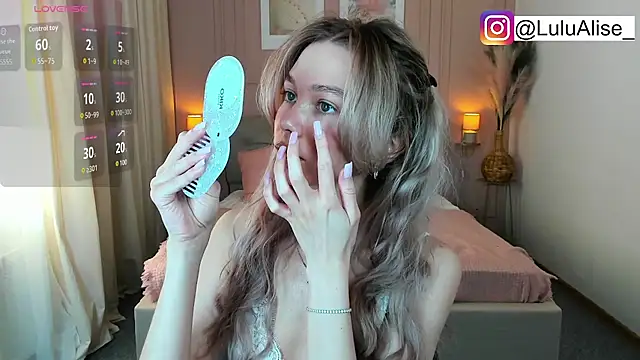 LuluAlis online show from 04.09.26