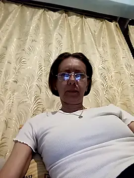 Snapshot of Tania9876 chatting on 06.03.26 Tania9876 online show from 06.03.26