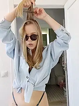 LittleForestELF2 online show from 03.13.26