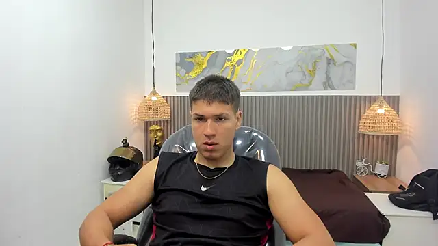 Snapshot of AlessandroFranco chatting on 05.12.26 AlessandroFranco online show from 05.12.26
