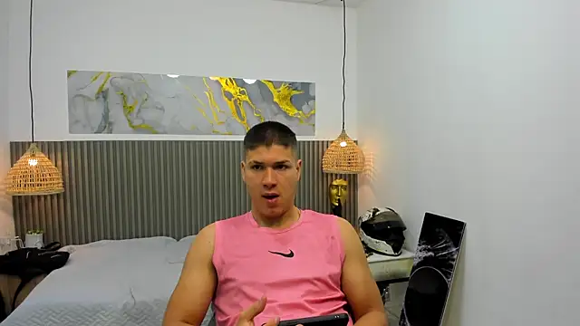Snapshot of AlessandroFranco chatting on 06.11.26 AlessandroFranco online show from 06.11.26