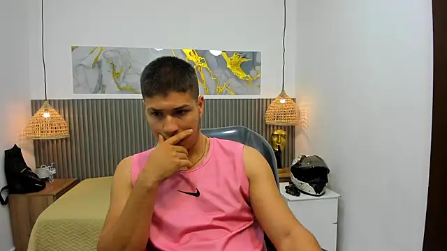 Snapshot of AlessandroFranco chatting on 06.18.26 AlessandroFranco online show from 06.18.26
