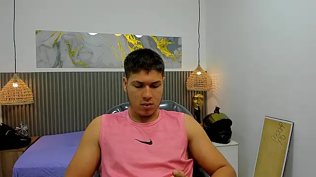 Snapshot of AlessandroFranco chatting on 07.02.26 AlessandroFranco online show from 07.02.26