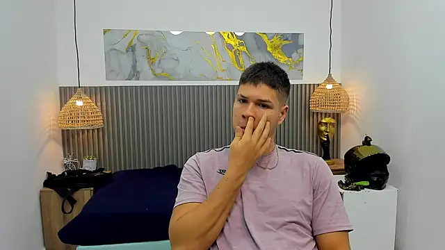 Snapshot of AlessandroFranco chatting on 07.11.26 AlessandroFranco online show from 07.11.26