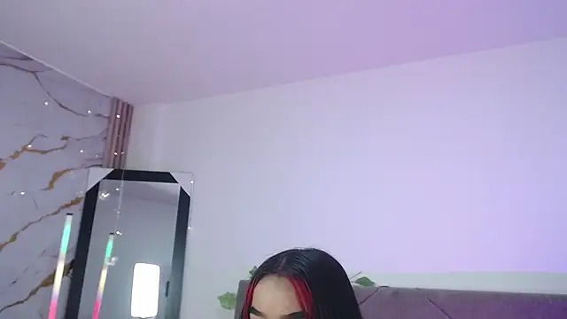 Disyamil Pineda online show from 05.20.26