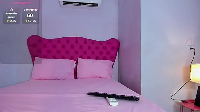 Adalyn Cute online show from 07.22.26
