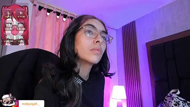 Molly A online show from 06.24.26