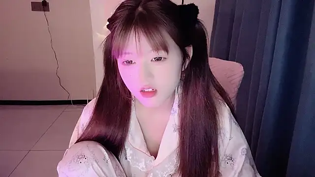 Snapshot of winnie-ww chatting on 05.02.26 winnie-ww online show from 05.02.26