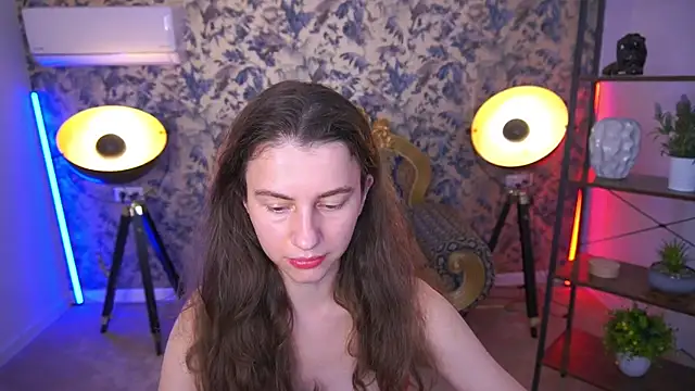 LittleJulii online show from 07.01.26