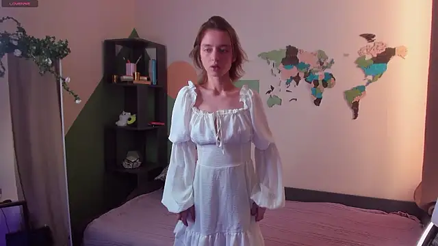 Pretty Victoria online show from 03.13.26