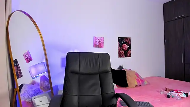 nahiara santana online show from 04.29.26