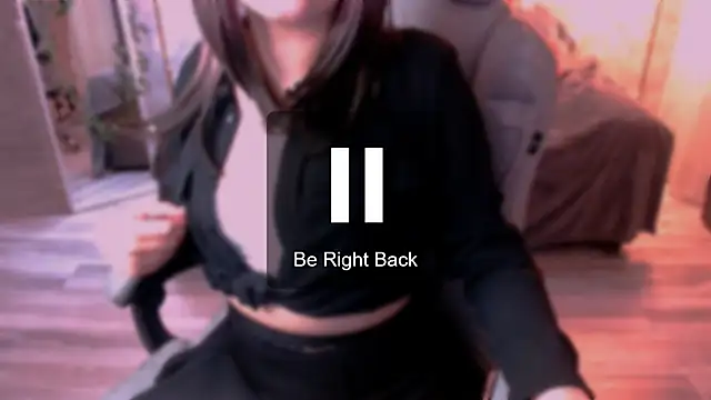 DaisyBloomm online show from 03.13.26