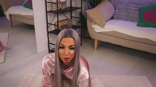 ArianaXO  online show from 04.18.26