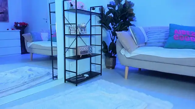 ArianaXO  online show from 05.16.26