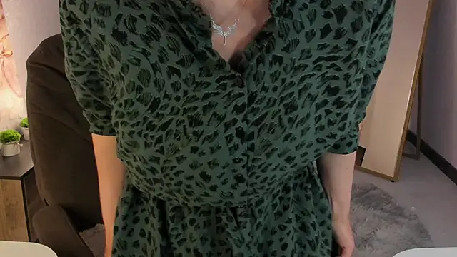 LeticiaRomano online show from 06.12.26