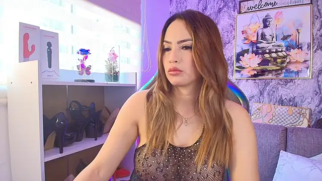 Snapshot of Katalina_Alvarezz chatting on 04.21.26 Katalina Alvarezz online show from 04.21.26