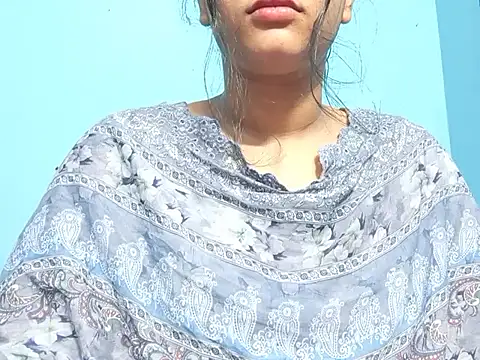 Emma 4433 online show from 04.11.26