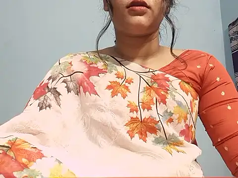 Emma 4433 online show from 05.14.26