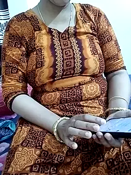 Miss-Akhi5500 online show from 04.29.26