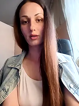 LunaCrystall online show from 04.10.26