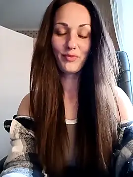 LunaCrystall online show from 04.11.26