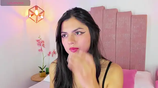 Zoee Kravitz online show from 03.20.26