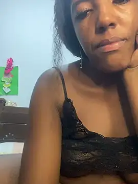 Snapshot of Brenda_hot27 chatting on 06.17.26 Brenda hot27 online show from 06.17.26