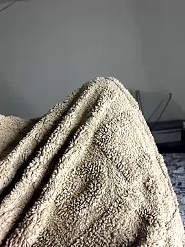 Snapshot of ines_chaude78 chatting on 03.25.26 ines chaude78 online show from 03.25.26