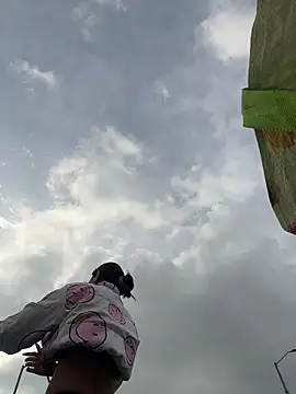 sylphiee  online show from 03.28.26