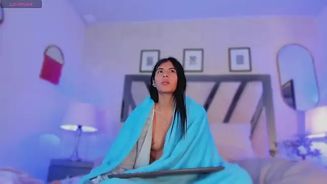 Violettaa Stone online show from 03.21.26