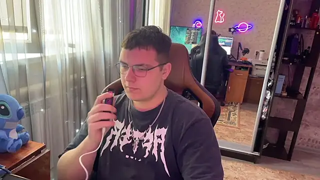 EricKnight1 online show from 03.12.26