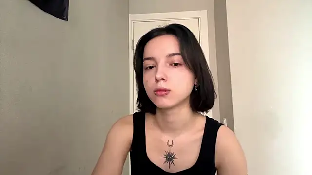 KateMiragee online show from 03.27.26