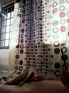 Snapshot of -3-erwo chatting on 03.18.26 -3-erwo online show from 03.18.26