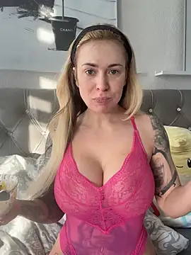 SelinaGalinsky6 online show from 03.26.26