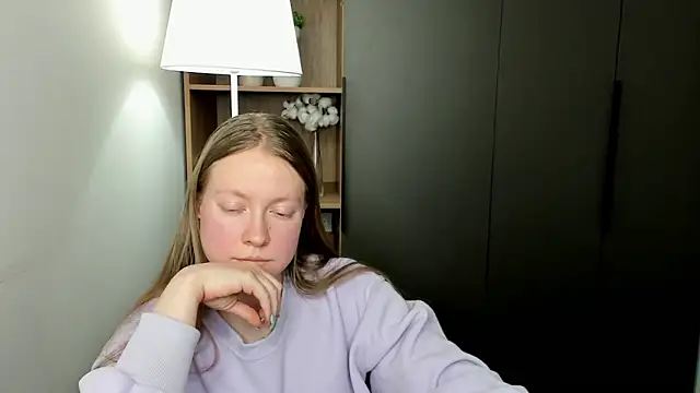 LashandaDevoto online show from 03.13.26