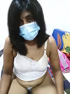 Snapshot of Amisha-35 chatting on 05.18.26 Amisha-35 online show from 05.18.26