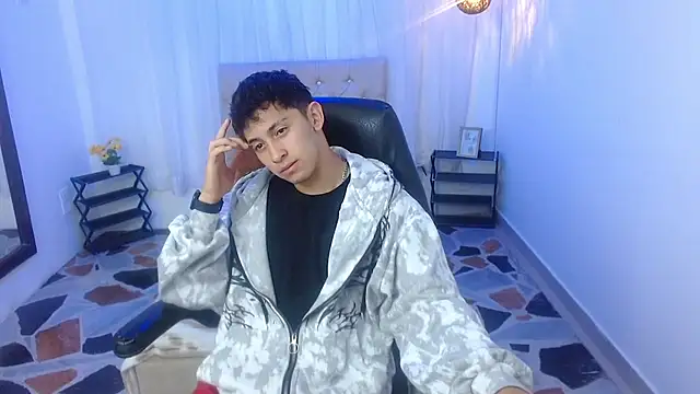 Kei 23 online show from 04.10.26